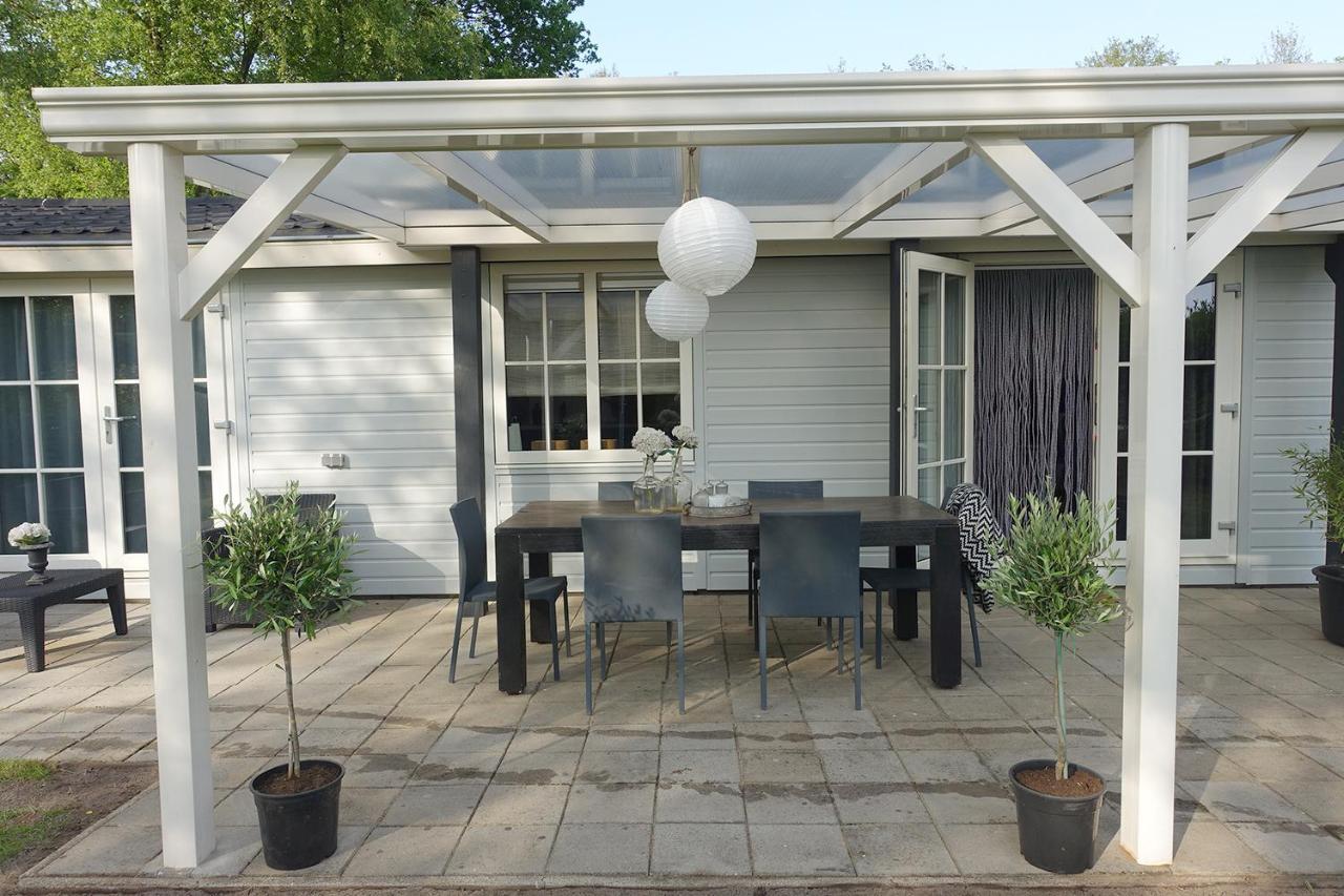 Vechtdalchalet De Berk, 5 Sterrenpark Capfun Stoetenslagh Rheezerveen エクステリア 写真
